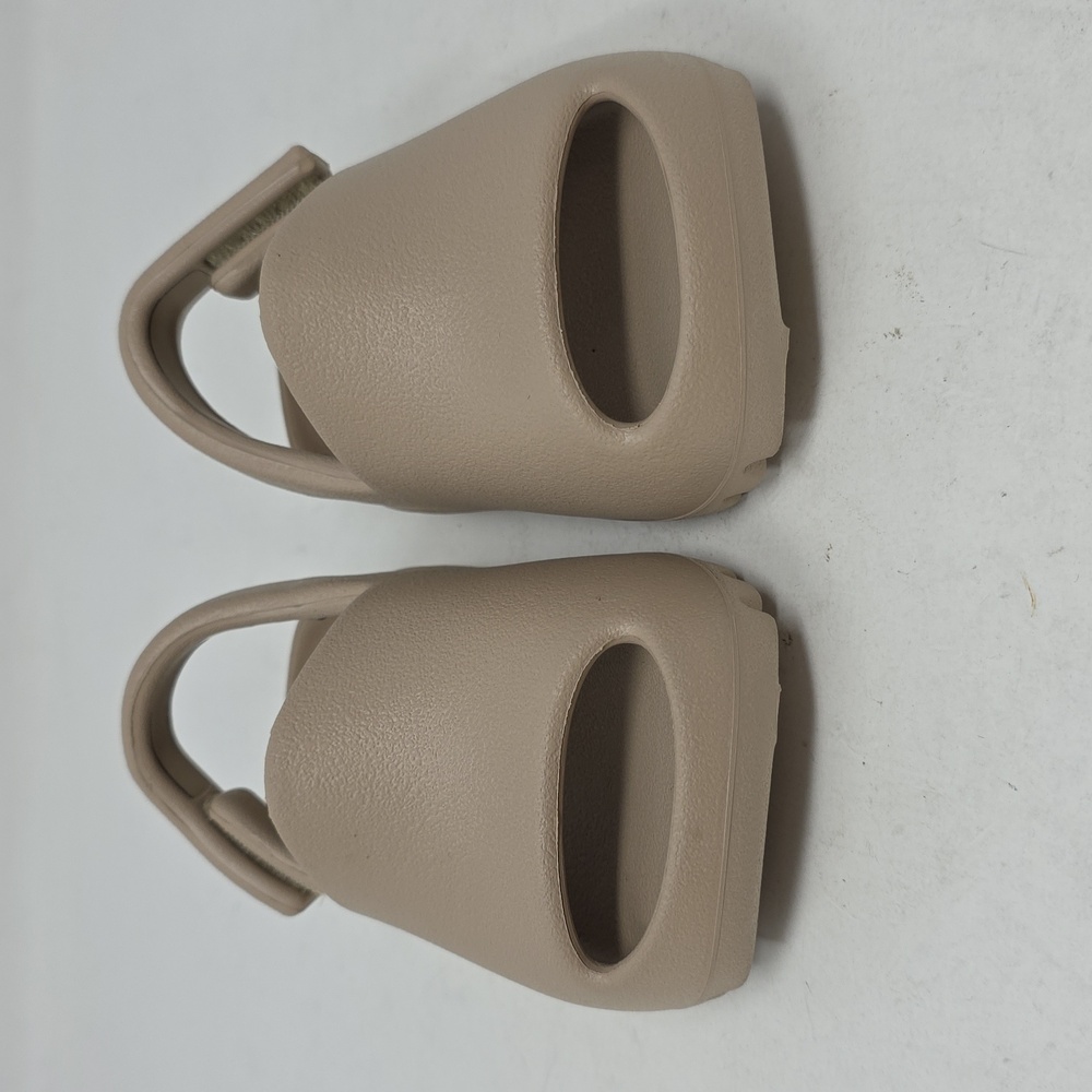 Yeezy Slide Infant Pure Tan Sandals Size 3K - Picture 2 of 6